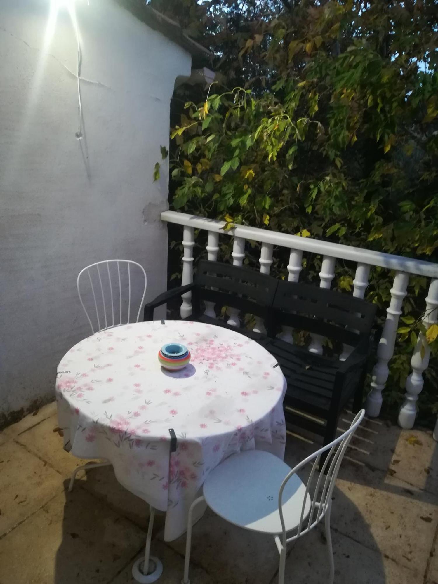 Au Pays Du Ventoux Bed & Breakfast Le Thor Bilik gambar